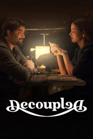 Decoupled afiş