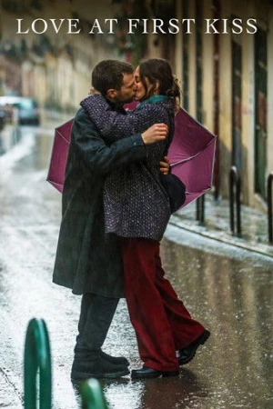 İlk Öpücükte Aşk (2023) izle