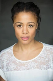 Nina Toussaint-White